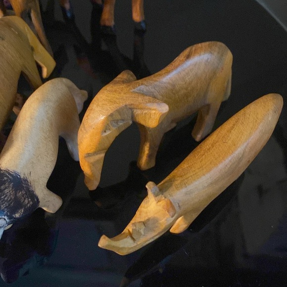 13 Animal  Wood Art Figurines - Picture 7 of 16